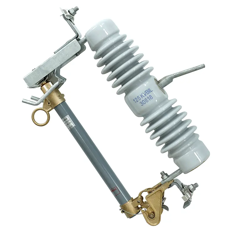 Mengapa cut out fuse penting dalam distribusi daya modern?